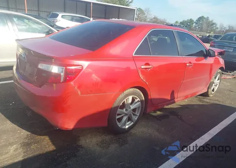 2014 Toyota Camry Se z USA, uszkodzony, nr VIN 4T1BF1FK5EU780000